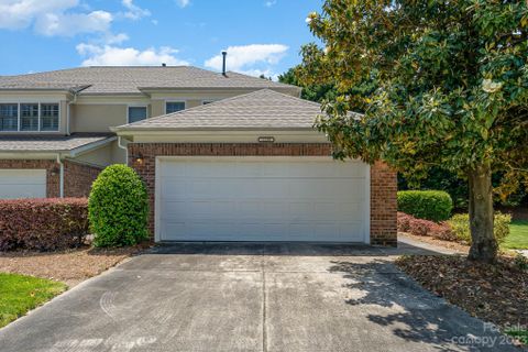 11239 Villa Trace Place sold home in Villas At Ballantyne Trace, Charlotte, NC