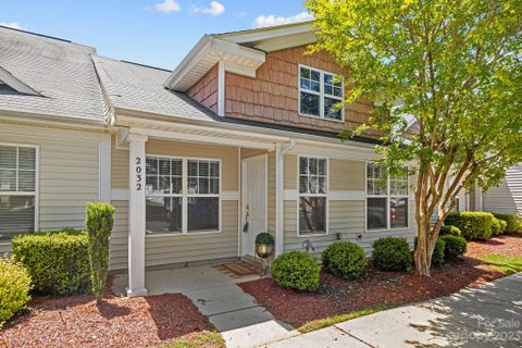 2032 Shady Pond Drive