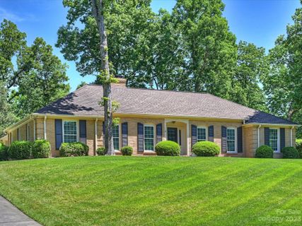 3525 School House Lane