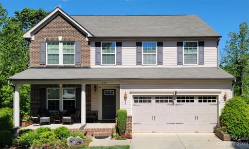 448 Almora Loop