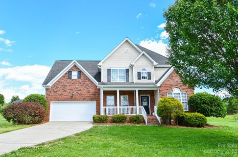 2820 Loxdale Farms Drive sold home in Loxdale Farms, Monroe, NC