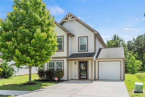 4524 Stone Mountain Drive sold home in Mountain View, Gastonia, NC