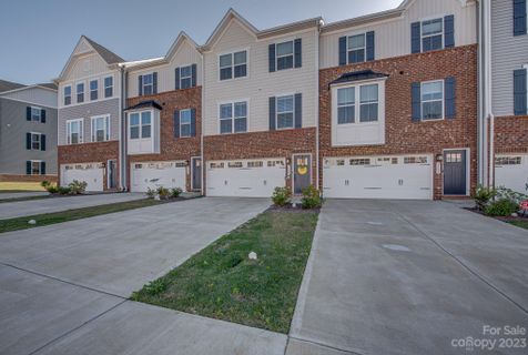 Previously sold for $399,900