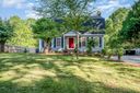 8808 Glencroft Road sold home in Mint Hill, SC