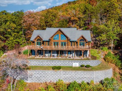 2464 Bridle Ridge Way sold home in Austin Creek, Lenoir, NC
