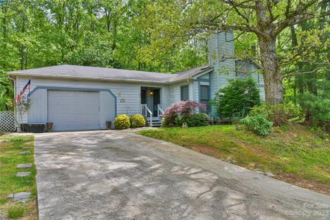 105 Averys Creek Lane sold home in The Village At Averys Creek, Arden, NC
