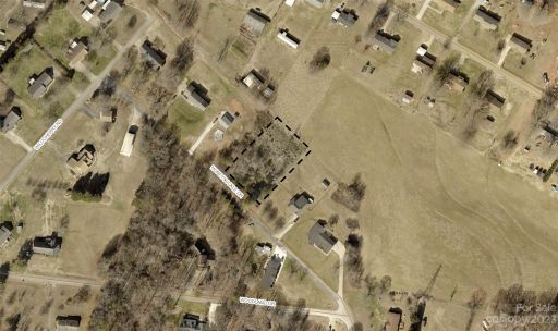 907 Honeysuckle Drive sold home in Oak Springs, Shelby, NC