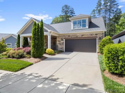 14909 Dewpoint Place sold home in The Courtyards of Huntersville, Huntersville, NC