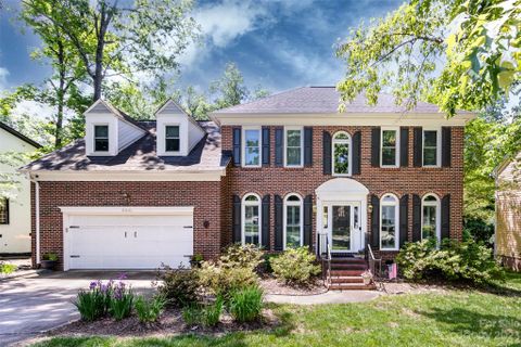 5001 Fairvista Drive