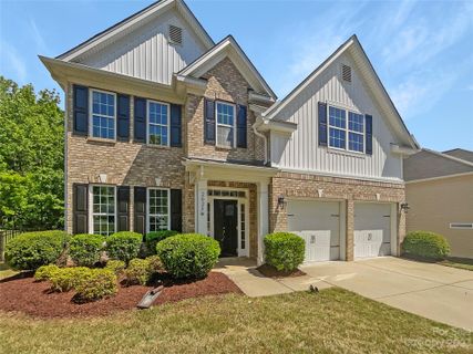 2025 Lakebridge Drive sold home in Lakebridge, Fort Mill, SC