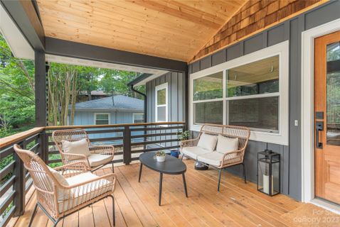 23 Hillview Circle