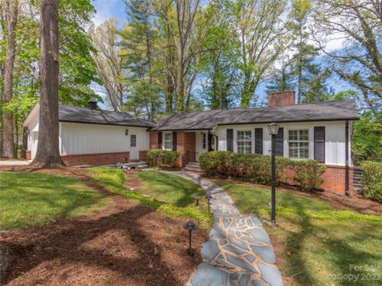 191 Highland Road sold home in Brookmont, Waynesville, NC