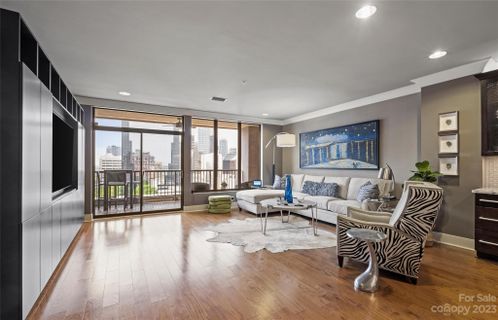 222 S Caldwell Street 1505 sold home in Second Ward, Charlotte, NC