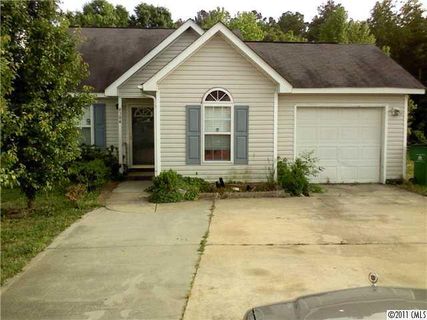 4304 Biesterfield Drive sold home in Slater Springs, Charlotte, NC