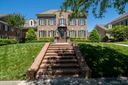 9209 Heydon Hall Circle sold home in Charlotte, SC