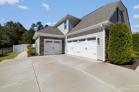5751 Mcclintock Drive