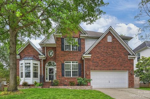 215 Tyndale Court