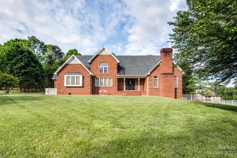 3640 Foxboro Lane