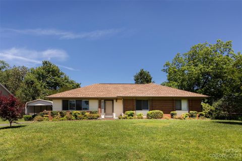 7401 Fox Hunt Road