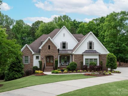 306 Montmorenci Crossing