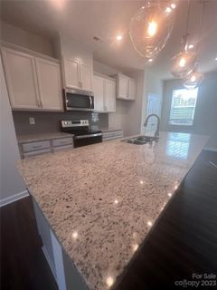 1136 Keydet Drive 15