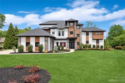 134 Cape Cod Way