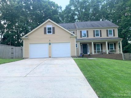 2141 Highland View Lane