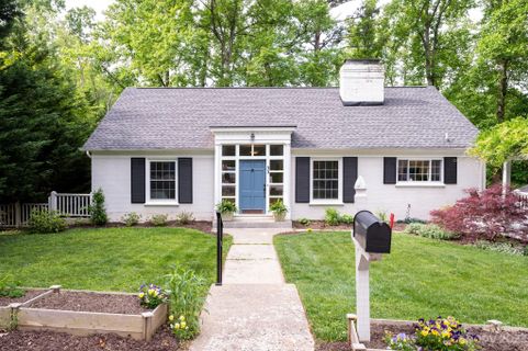 33 Woodcrest Road sold home in Grovewood Park, Asheville, NC