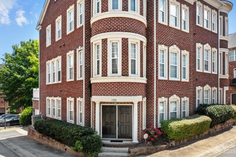 2324 Camalier Lane
