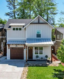 12 Phillip Lane sold home in Cedar Walk, Arden, NC