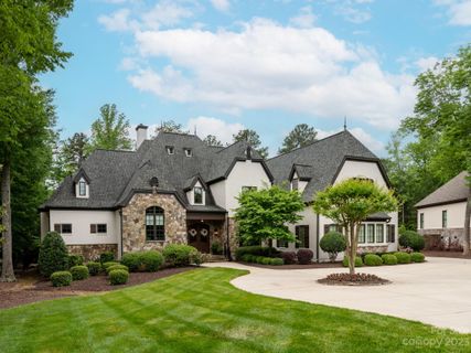 1630 Funny Cide Drive