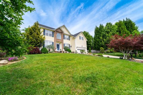 67 Walnut Crest Road
