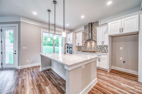 Previously sold for $624,900