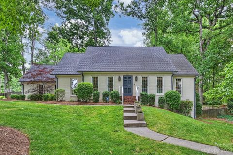 1101 Kingscross Drive
