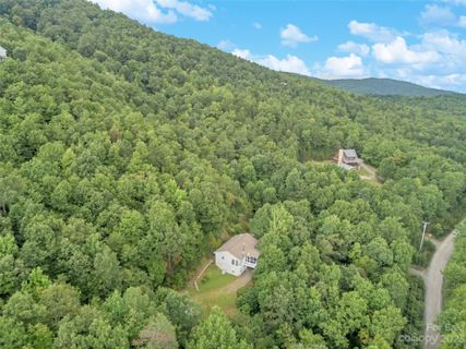 130 High Rock Acres Drive sold home in High rock Acres, Black Mountain, NC