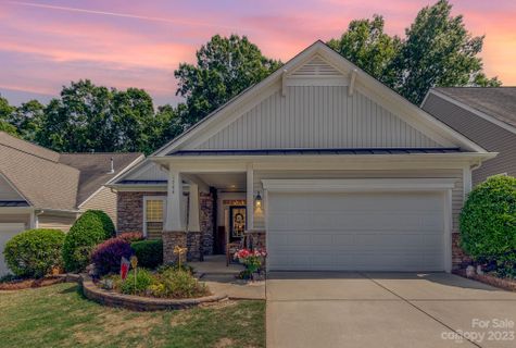 1266 Hamburg Court