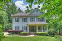 13203 Fairington Oaks Drive sold home in Mint Hill, SC