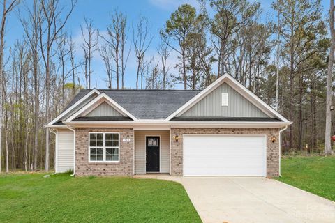 1513 Riveroaks Lane sold home in Sistare Estates, Lancaster, SC
