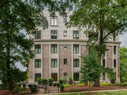1333 Queens Road B2