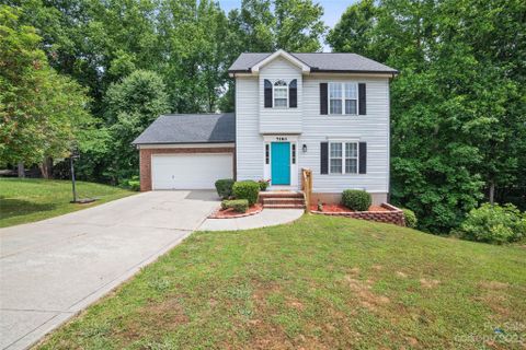7183 Oxford Bluff Drive sold home in Oxford Hunt, Stanley, NC