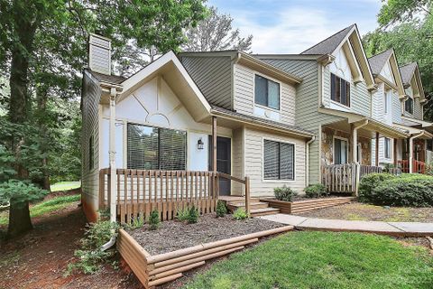 4037 N Course Drive sold home in Golfview at Raintree, Charlotte, NC