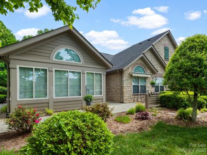 34 Summerfield Place