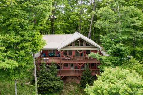 925 English Ridge Drive