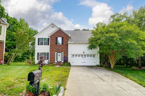 6310 Old Surrey Court