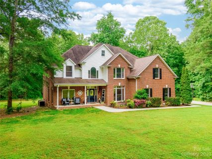Previously sold for $730,000