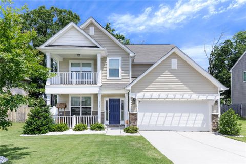 5507 Fenway Drive