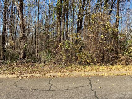 2331 Cliffside Drive 30