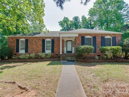 4839 Fairheath Road sold home in Laurelwood, Charlotte, NC