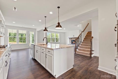 3414 Blackfield Court