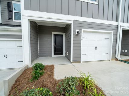 1530 Old Rivers Road